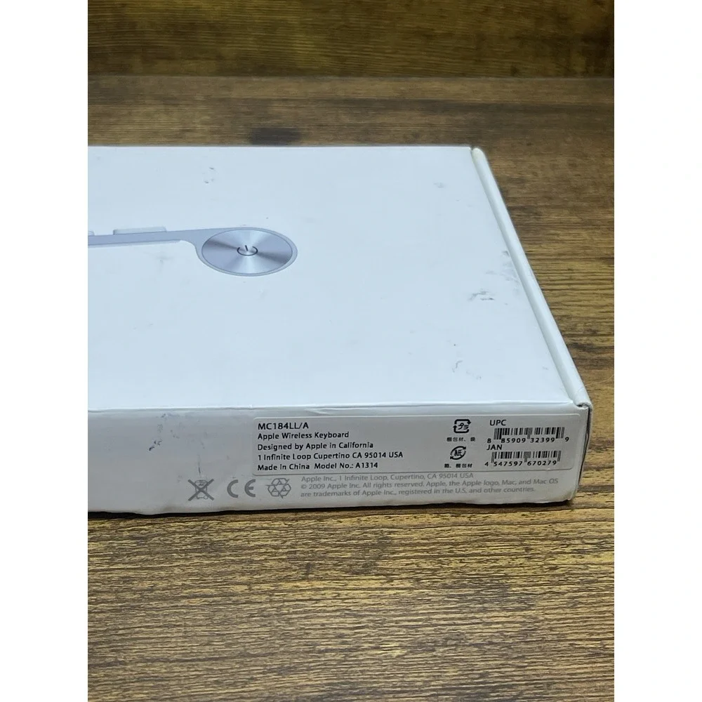 Apple A1314 Wireless Keyboard - MC184LL/B New
